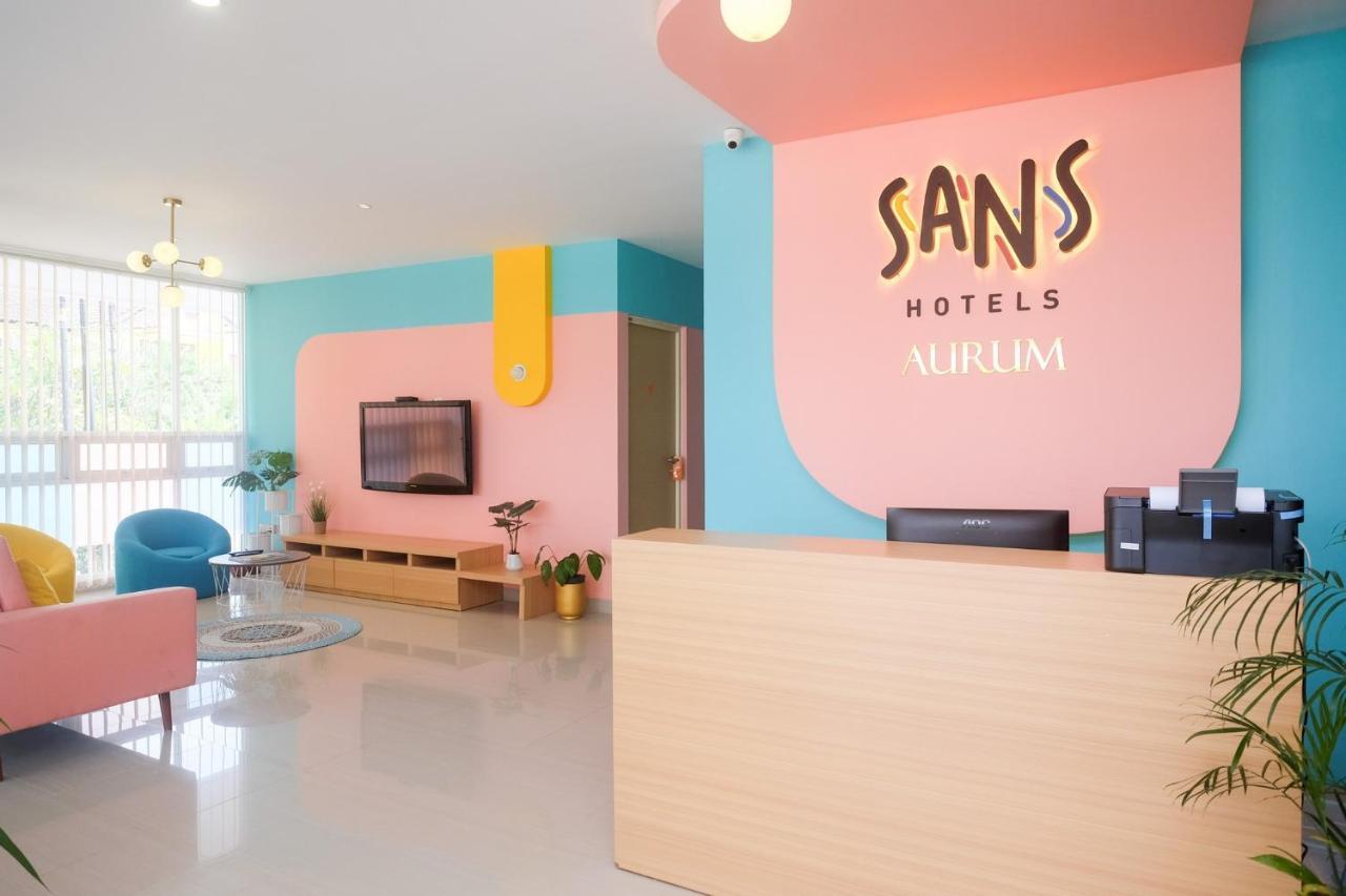Sans Hotel Aurum Majapahit スマラン エクステリア 写真
