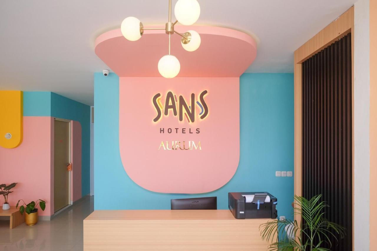 Sans Hotel Aurum Majapahit スマラン エクステリア 写真