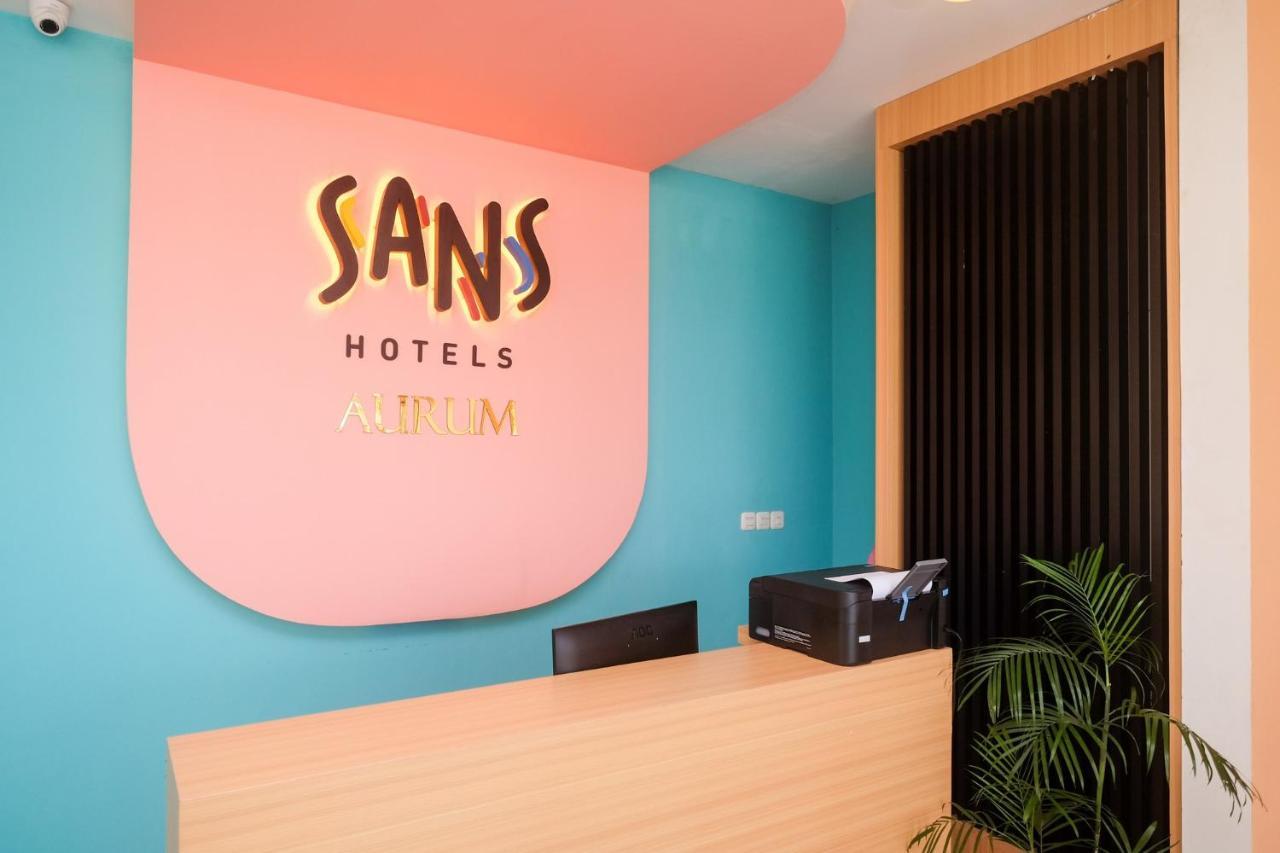 Sans Hotel Aurum Majapahit スマラン エクステリア 写真
