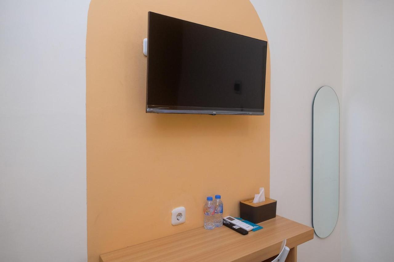 Sans Hotel Aurum Majapahit スマラン エクステリア 写真